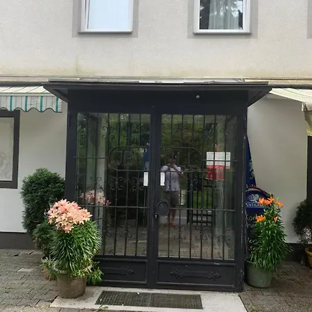 White House Klagenfurt-2